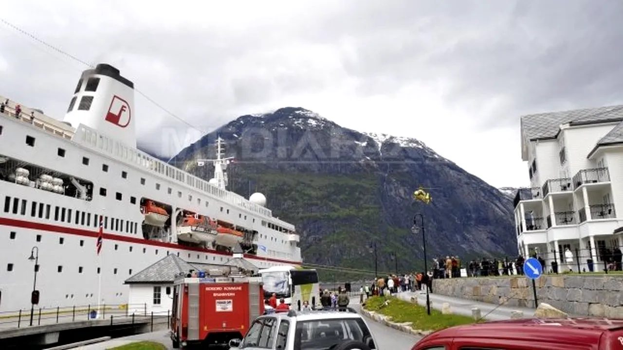 Circa 600 de persoane evacuate de pe o navă germană de croazieră din cauza unui incendiu