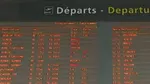 Grevă a controlorilor aerieni în Franța. Sute de zboruri anulate, 70.000 de pasageri afectați