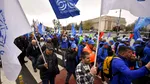 Toate cele cinci confederații sindicale cer retragerea proiectului noii Legi a salarizării: „Nu vom mai participa la nicio consultare”