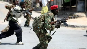 Cel puţin opt morţi, inclusiv un comandant militar, într-un atentat Al-Shabaab comis în Somalia