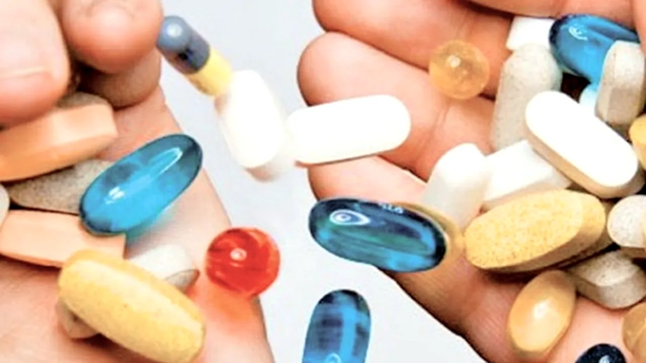 STUDIU: Omega-3, vitamina D, multivitaminele şi probioticele reduc riscul infecţiei cu COVID-19 la femei