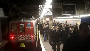 Circulaţia metrourilor, întreruptă la New York după ce s-a spart o conductă de apă
