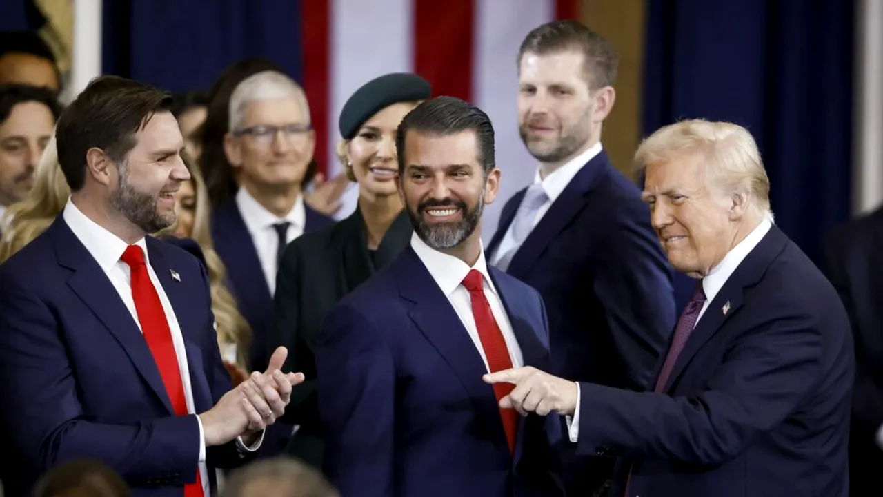 Donald Trump, contrazis chiar de propriul fiu în privința războiului din Iran. Ce dezvăluie un nou raport
