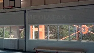 Tatăl elevei de la Jean Monnet: Profesorul ar trebui cercetat pentru viol, nu pentru sex cu un minor