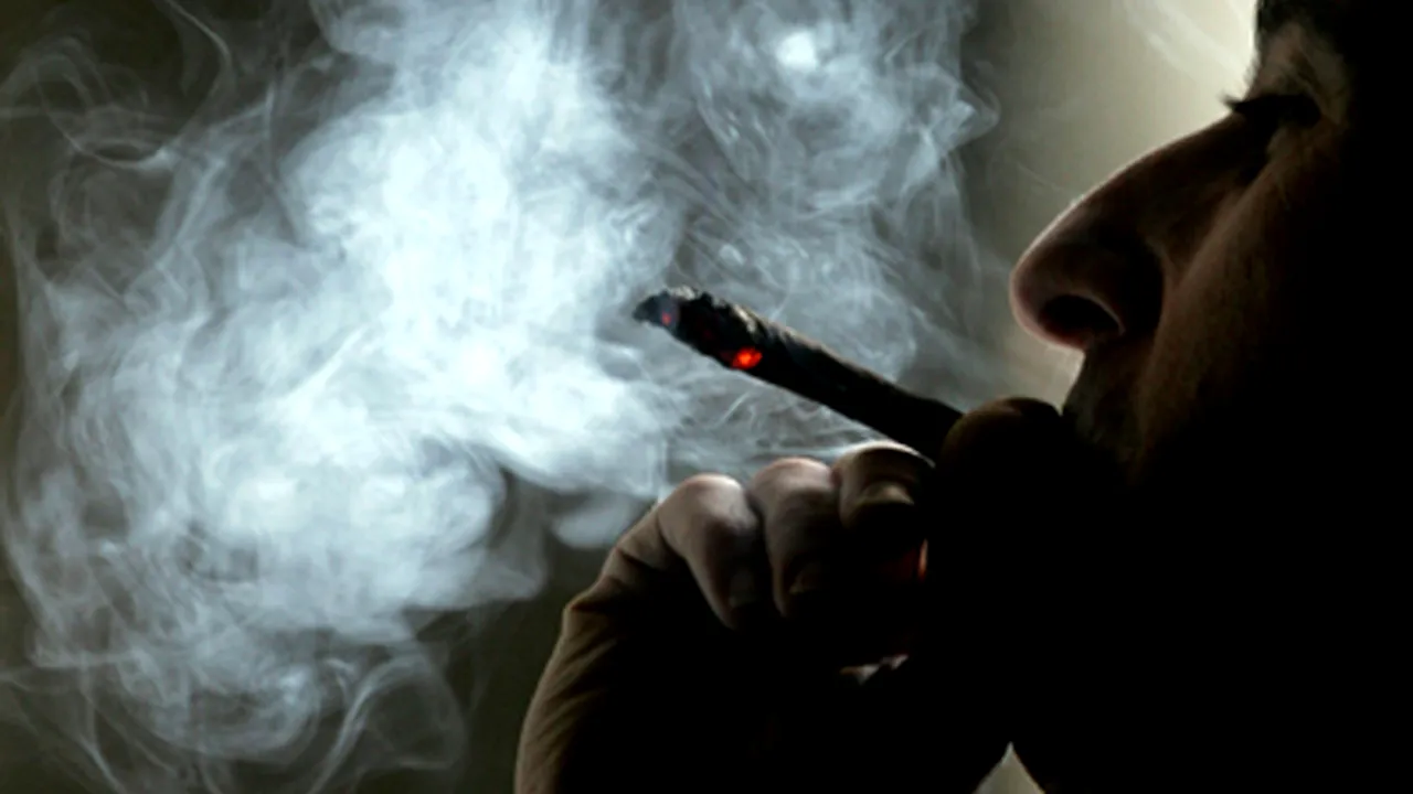O genă detectează predispoziţia fumătorilor de a face cancer pulmonar