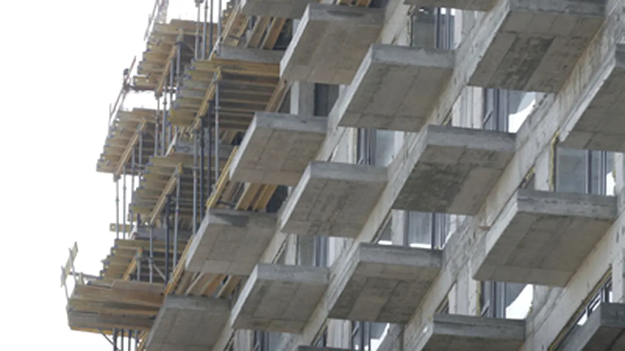Gândul: Bucureştiul, capitala falimentului: 50.000 de firme ar putea dispărea
