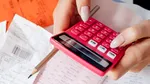 800 de euro facturați în Spania: unde se duc banii și ce sumă îți rămâne