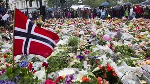 Moment de reculegere în Norvegia, pentru victimele atacurilor de vineri - FOTO, VIDEO