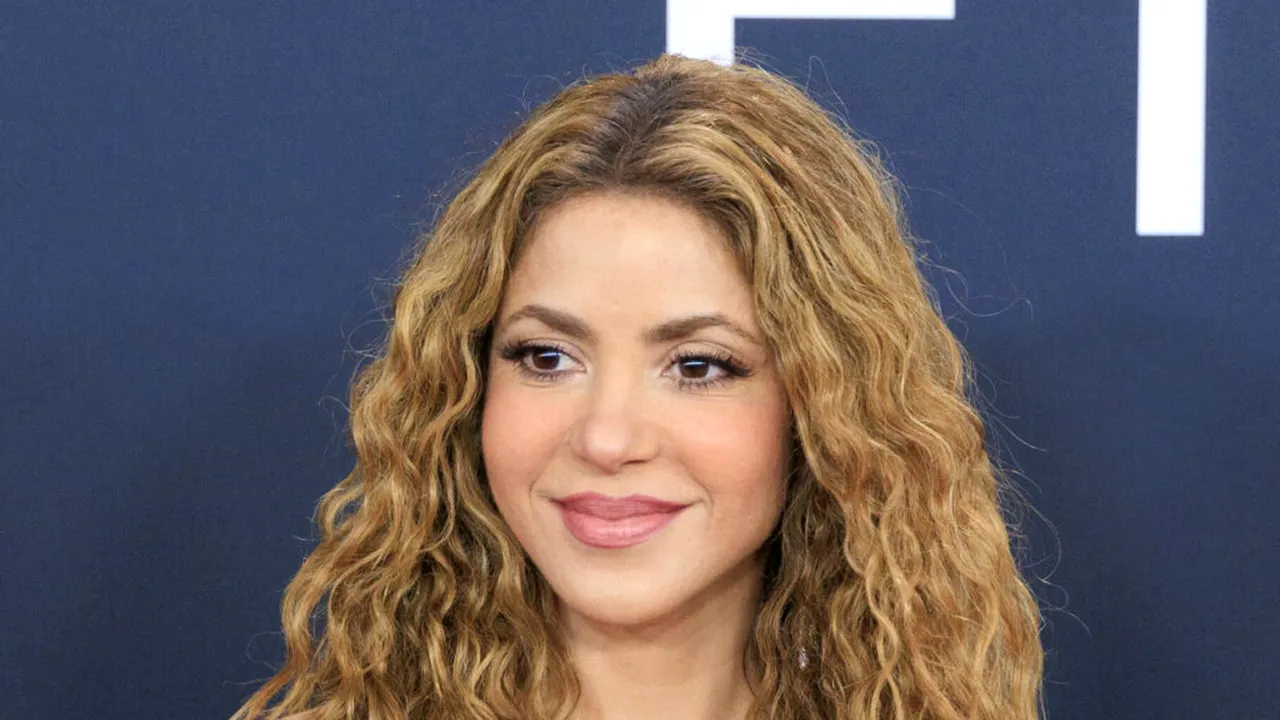 Shakira a vizitat o regiune afectată de cutremurul din Columbia și a promis sprijin financiar pentru reconstruirea școlilor