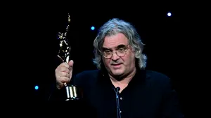 Paul Greengrass va regiza o adaptare cinematografică a romanului 