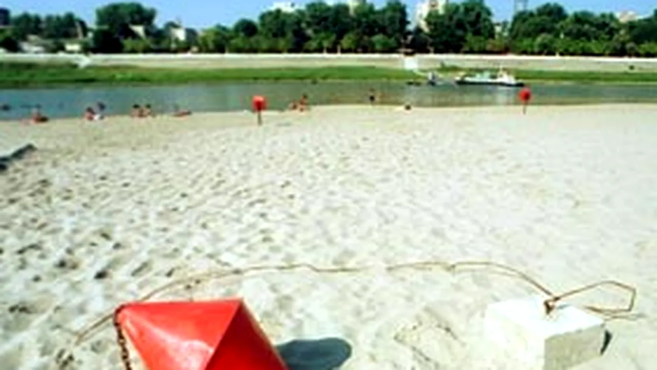 Accesul turiştilor pe plaje după ora 17 este interzis până sâmbătă