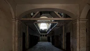 PREMIERĂ în România: Fosta închisoare comunistă de la Râmnicu Sărat poate fi vizitată online