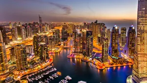 Hotelurile de lux din Dubai reduc prețurile. Spa de doi la preț de unu. Ce oferte au