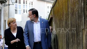 Merkel şi Rajoy au făcut un pelerinaj la Santiago de Compostela, un gest de susţinere a Spaniei