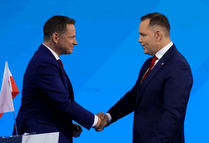 Live Text Alegeri prezidențiale Polonia 2025. Rafal Trzaskowski dat câștigător de primul exit-poll și Karol Nawrocki de al doilea / Numărătoarea finală se va întinde peste noapte
