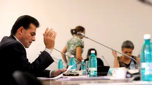 Comisia Udrea invocă atitudinea şi comportamentul ministrului - VIDEO