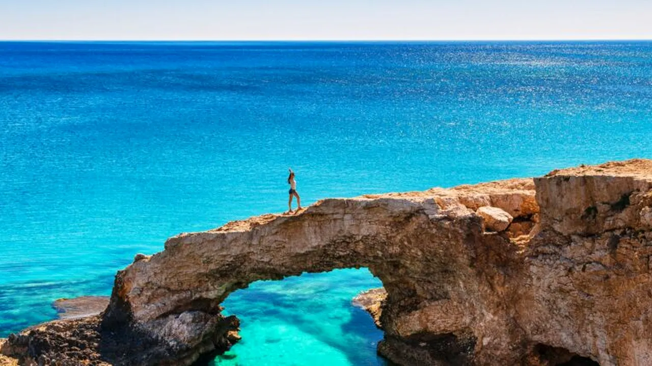 Cipru, una dintre destinațiile europene preferate în 2026: zboruri directe, vreme stabilă și vacanțe accesibile