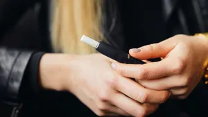 Află cum le afectează pe fumătoare interzicerea ţigărilor mentolate şi ce alternative au!