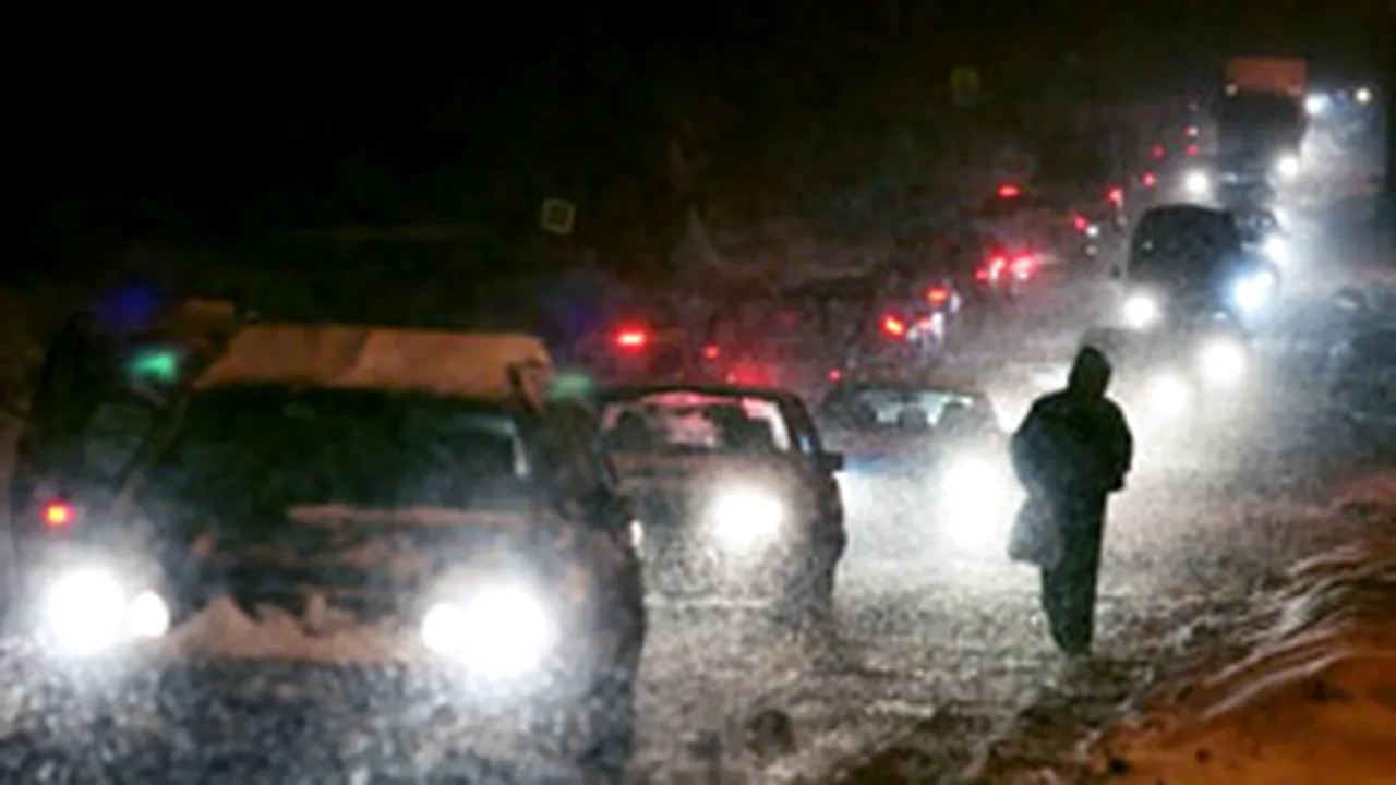 Snow Keeps Some 600 Romanians Stuck In Bulgaria