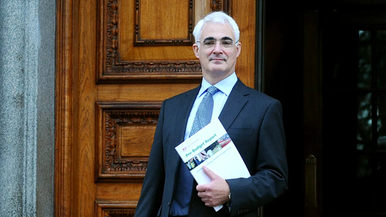 Marea Britanie a ieşit din recesiune în trimestrul patru