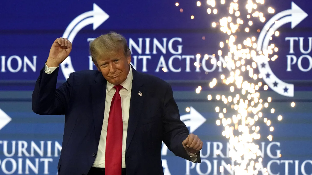 Trump afirmă că avocaţii săi au avut discuţii 
