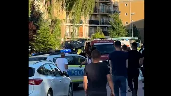 VIDEO Focuri de armă în cartierul Cosmopolis. O femeie a murit după ce a fost împușcată de două ori
