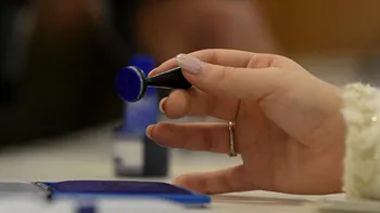 Breaking News Referendum pentru desființarea sectoarelor din București și Ilfovului, pe 7 decembrie? Un posibil candidat a depus proiectul și îi cere lui Bolojan implementarea