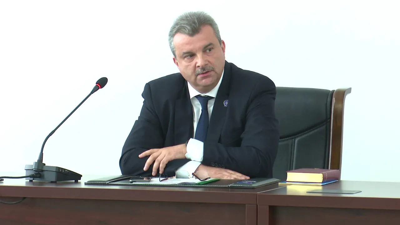 Prefectul de Buzău are COVID-19. Demnitarul a scris că a fost testat pentru că avea febră 38º