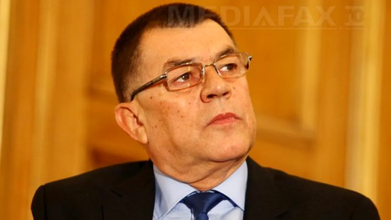 Scandalul plagiatelor. Nouă doctoranzi cer retragerea doctoratelor/ Dumitru, noul ministru al Educaţiei: Titlurile nu pot fi retrase nici în cazul în care persoana respectivă recunoaşte că a încălcat drepturile academice
