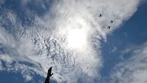O statuie gigantică a lui Nelson Mandela a fost inaugurată la sediul preşedinţiei sud-africane -FOTO