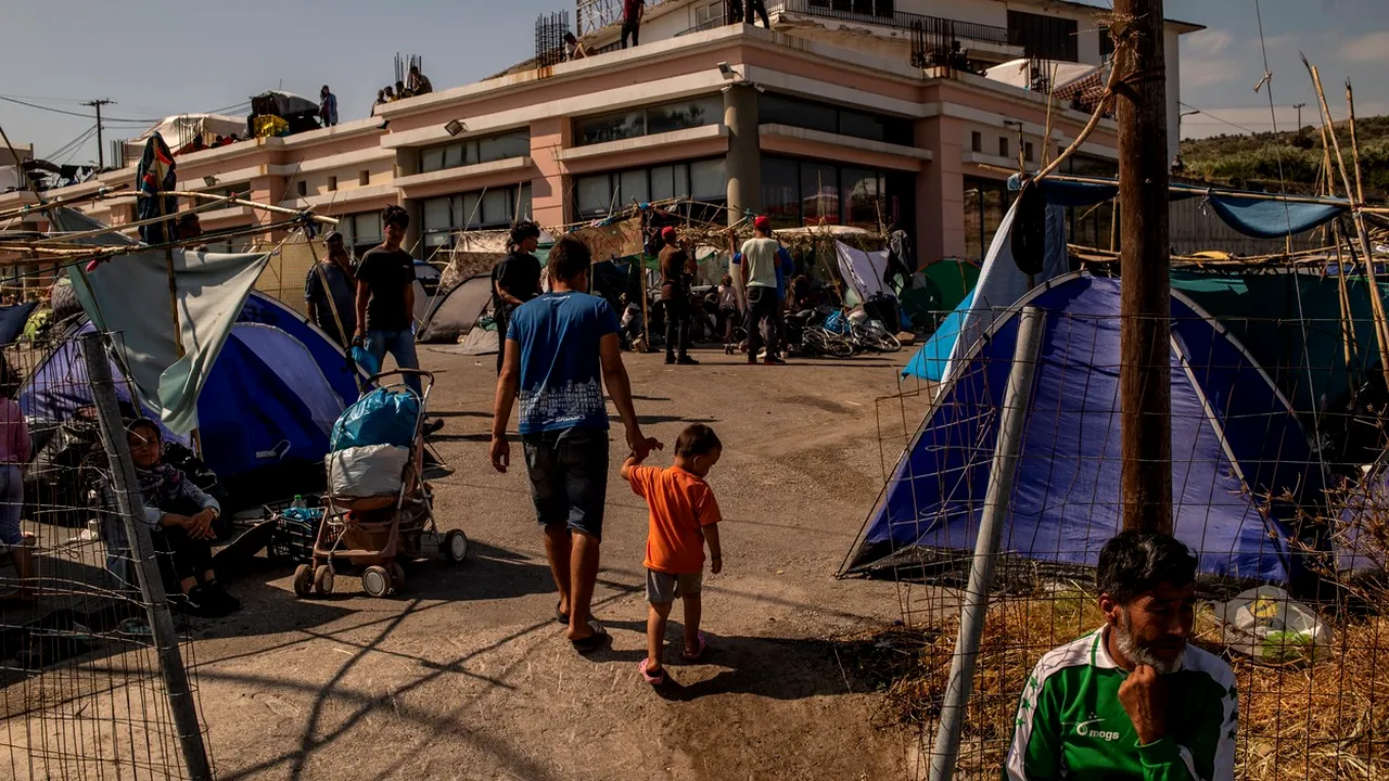 Germania intenţionează să primească aproximativ 1.500 de refugiaţi din insulele greceşti