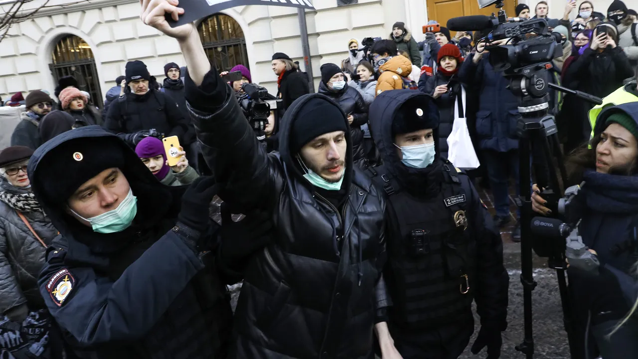Populaţia Rusiei, afectată de sancţiuni, este furioasă pe Putin: „ne transformăm în Coreea de Nord”