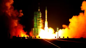 China vrea să trimită un vehicul pe Lună înainte de 2012