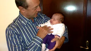 Fotografii cu Traian Băsescu la împlinirea a 62 de ani, împreună cu familia, postate pe Facebook - FOTO