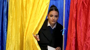 Prezenţa la vot la alegerile prezidenţiale a depăşit 50%. Peste 9 milioane de români au venit la vot