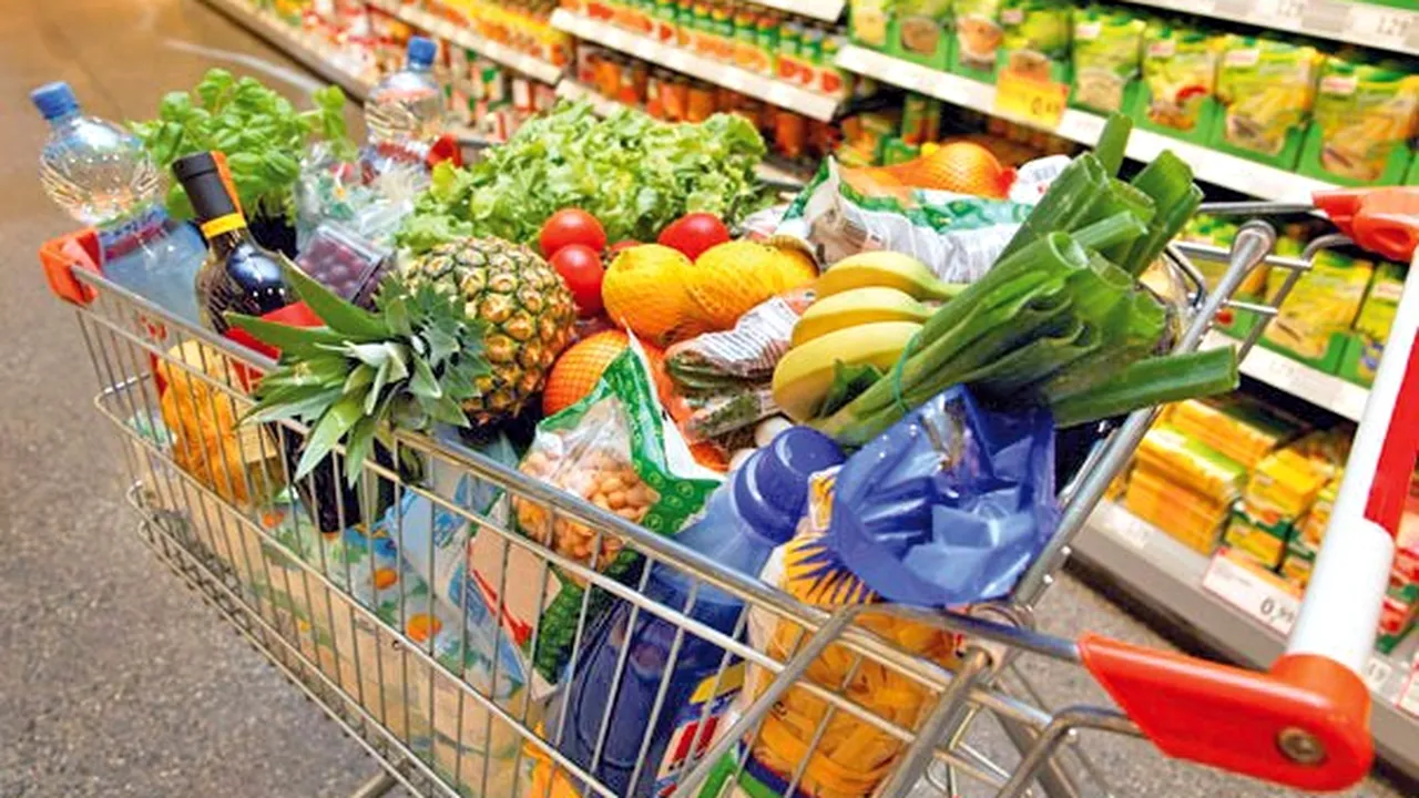 Alimentele s-au scumpit în ultimul an cu peste 10 procente în Marea Britanie