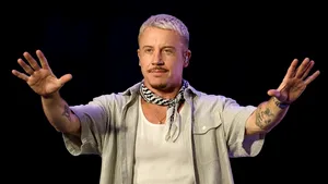 Macklemore își organizează propriul turneu după ce a fost exclus din programul lui Ed Sheeran