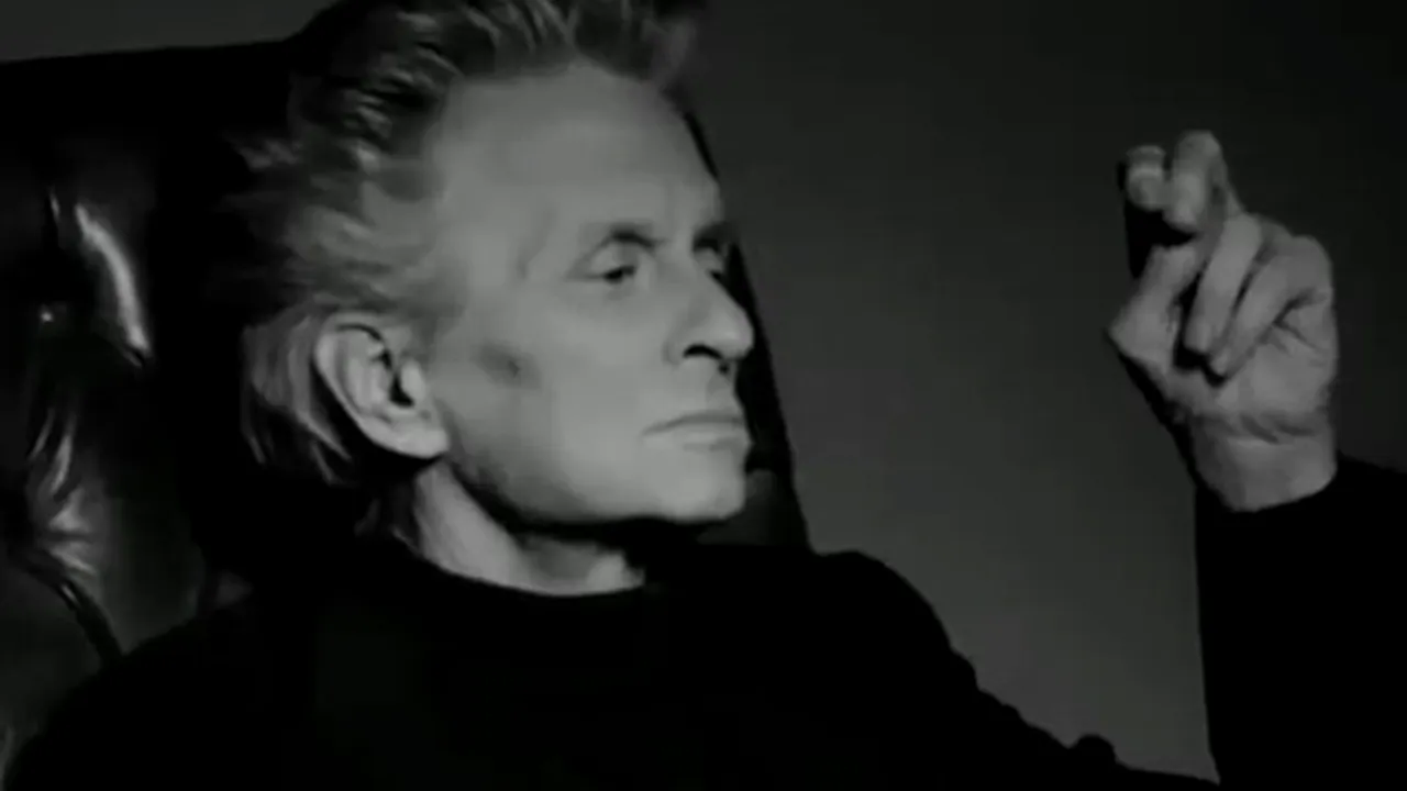 Michael Douglas, înapoi pe platourile de filmare după tratamentul contra cancerului - VIDEO