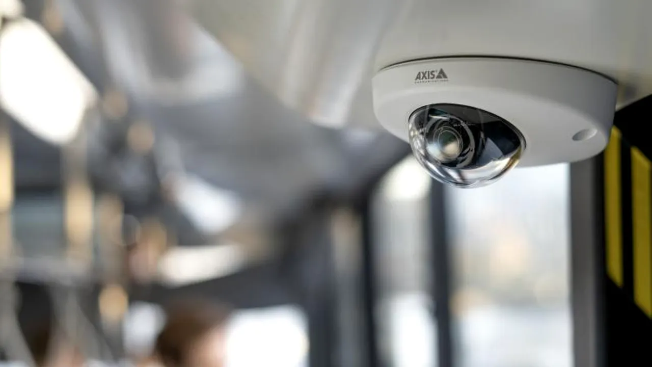 Camere robuste şi compacte pentru utilizare la bord, care oferă un nivel înalt de performanţă 