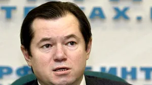 Zeci de cetăţeni ucraineni, întorşi zilnic de la graniţa cu Rusia