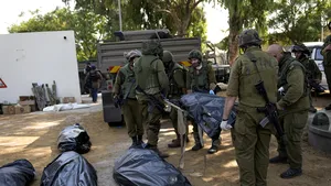 Israelul trimite zeci de cadavre în Gaza. Palestinienii cer detalii înainte de a le îngropa