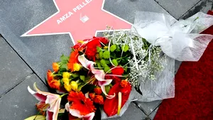 Steaua cu numele actorului Amza Pellea a fost inaugurată pe Walk of Fame - FOTO
