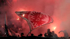 Eintracht Frankfurt, susţinută de 12.000 de suporteri în deplasarea de la Bordeaux