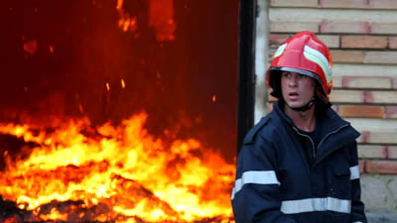 Incendiu puternic la o fabrică de pâine din Constanţa