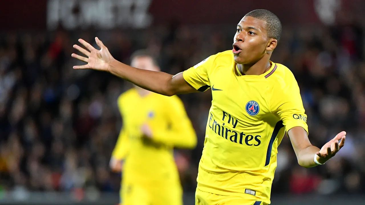 Arsene Wenger: Kylian Mbappe este noul Pele. Poate deveni cel mai bun jucător al lumii, nu îţi lasă niciodată impresia că stai de vorbă cu un puşti de 18 ani