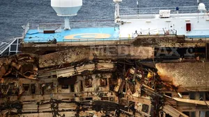 Ceremonie de comemorare în Italia, la doi ani de la naufragiul navei Costa Concordia