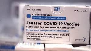 Limita de vârstă pentru administrarea vaccinului Janssen, produs de Johnson&Johnson 