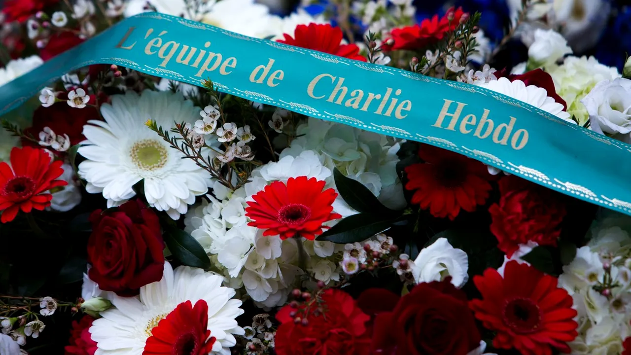 O adolescentă din Franţa ameninţată cu moartea. Autorităţile se tem de o nouă tragedie Charlie Hebdo 