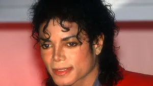 Procesele intentate lui Michael Jackson pentru abuzuri sexuale ar putea fi reluate