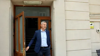 DECLARAȚII Dan Barna, audiat pentru prima dată în dosarul vaccinurilor. Ce le-a spus procurorilor: „E ca și cum cumperi 100 de tancuri și apoi vine pacea”